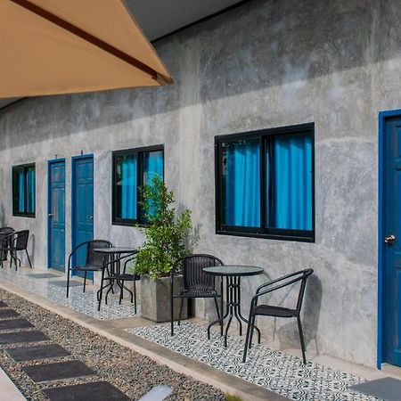 Hotel Ongsa House Bang Tao Beach  Exterior foto
