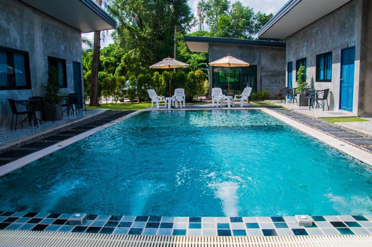 Hotel Ongsa House Bang Tao Beach  Exterior foto