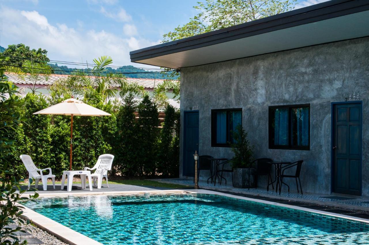 Hotel Ongsa House Bang Tao Beach  Exterior foto