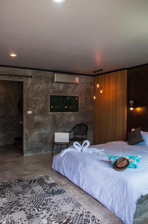 Hotel Ongsa House Bang Tao Beach  Exterior foto